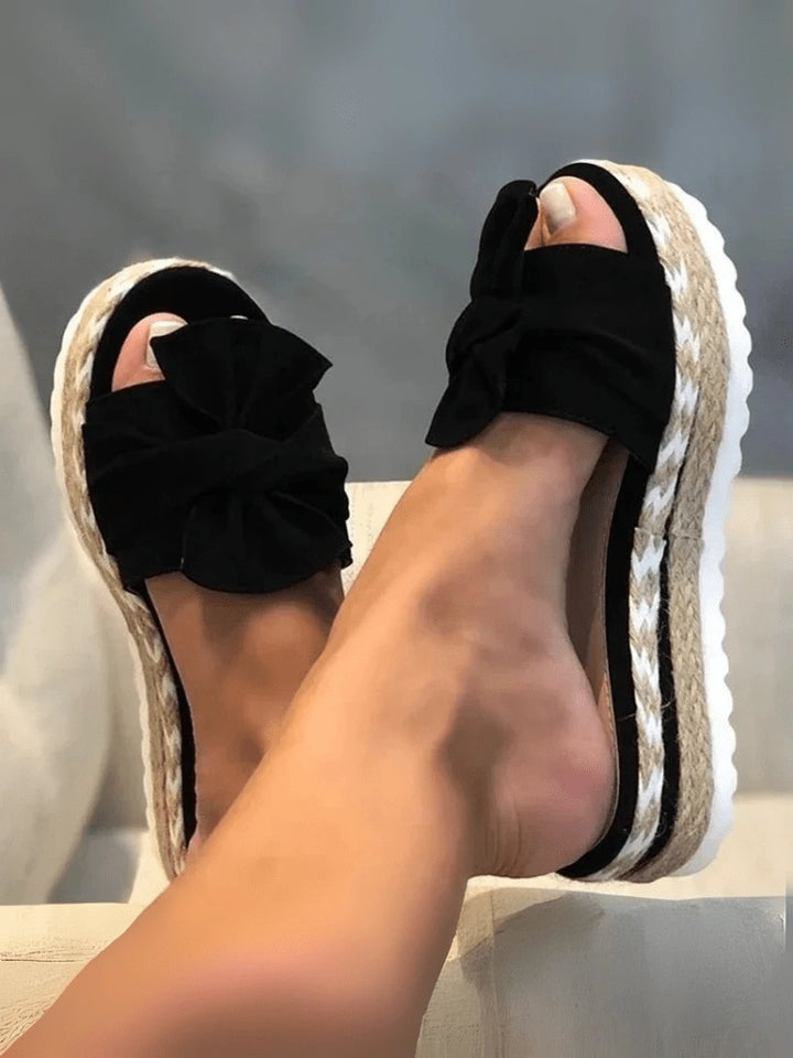 CozyBow™ Platform Slide Sandals