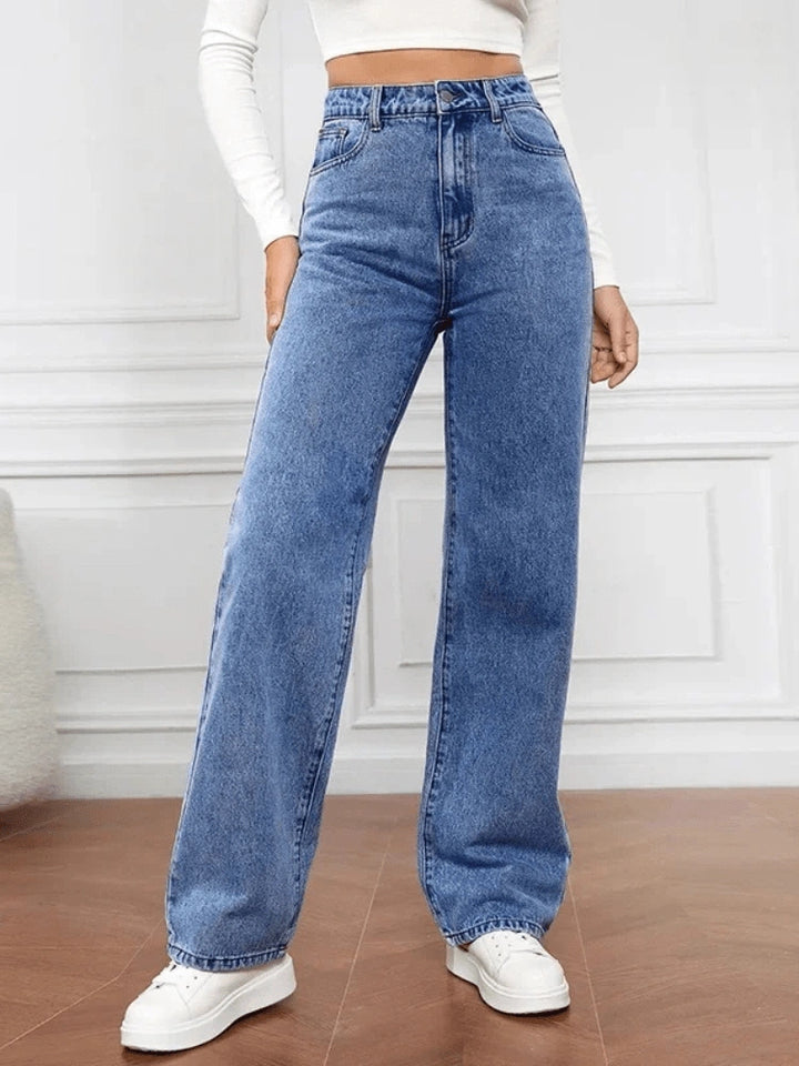 CloudFit Straight Jeans
