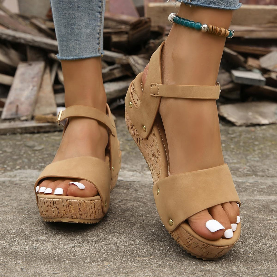 Elaria - Chic Wedge Sandals