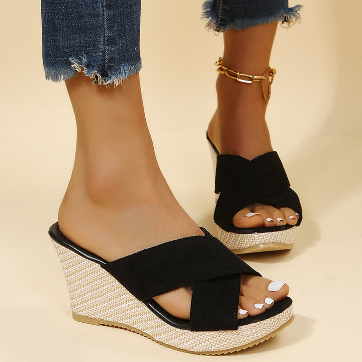 Valeria - Easygoing Wedge Sandals