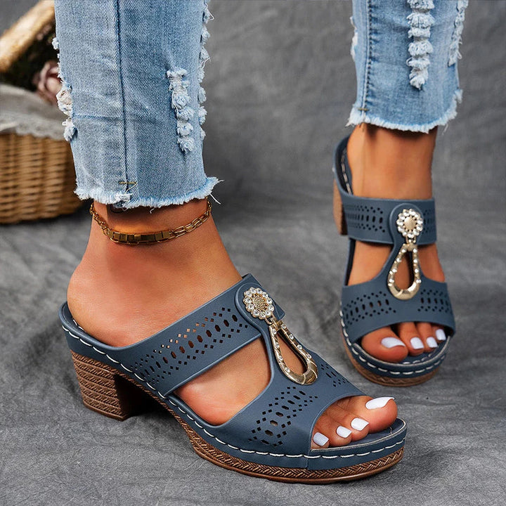 Elora - Glowing Elegance Sandals