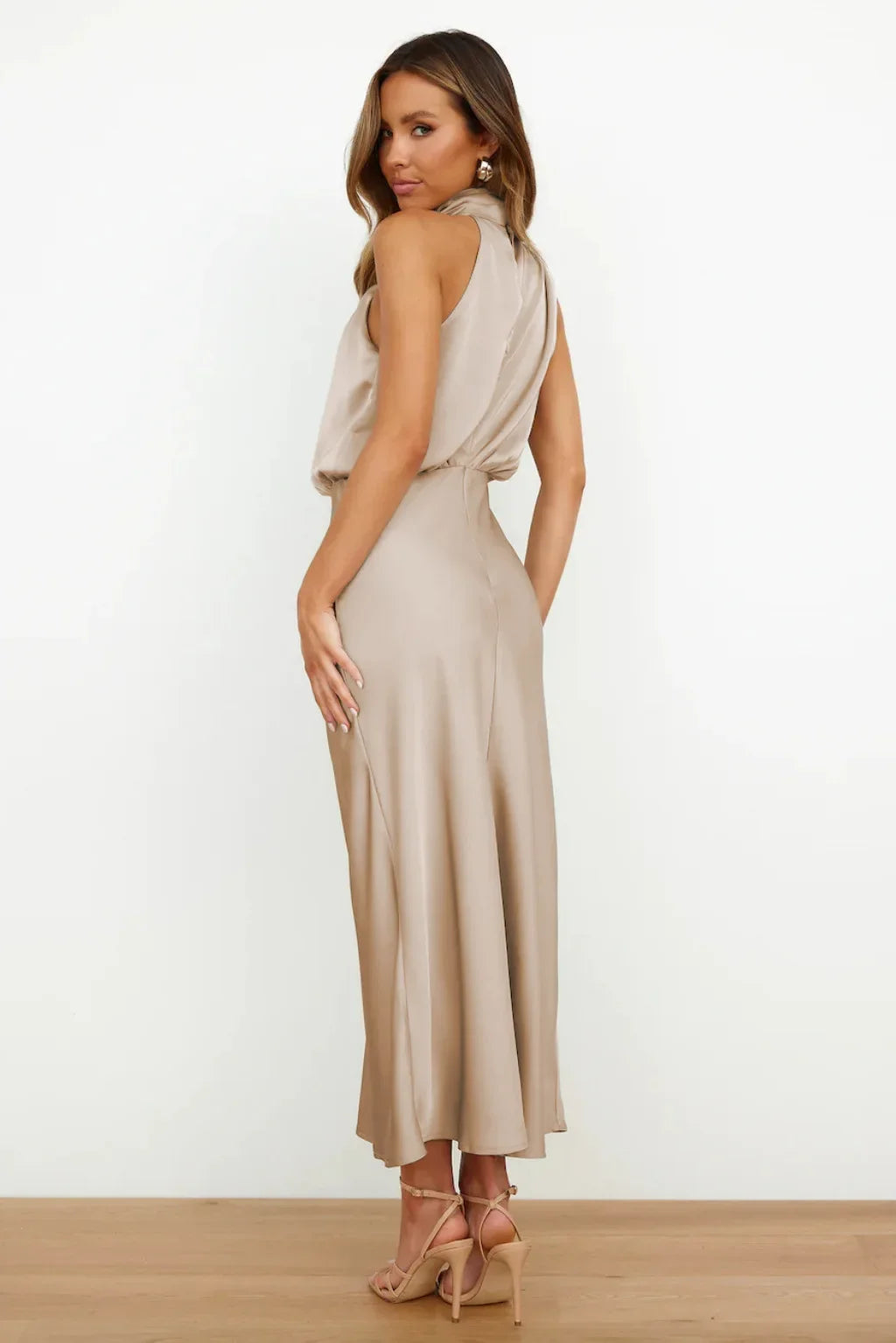 Lillibeth Elegant Halter Neck Midi Dress