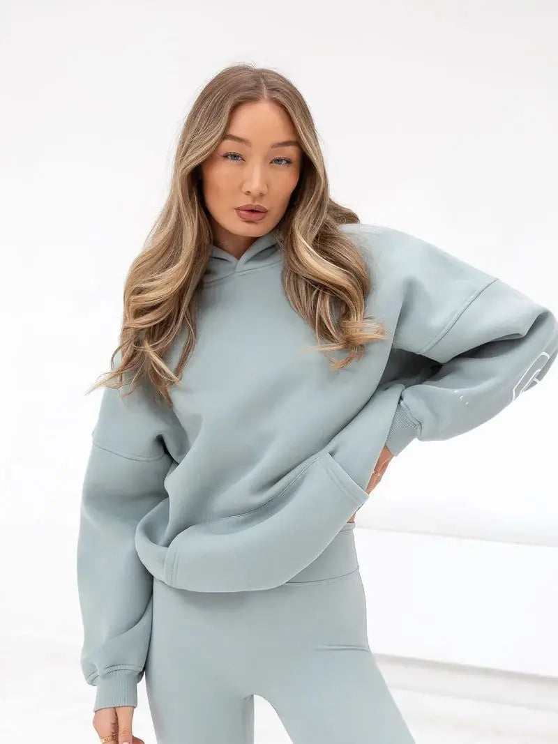 BLAKE Oversized Cropped Hoodie