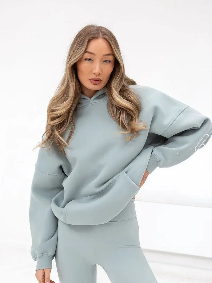 BLAKE Oversized Cropped Hoodie