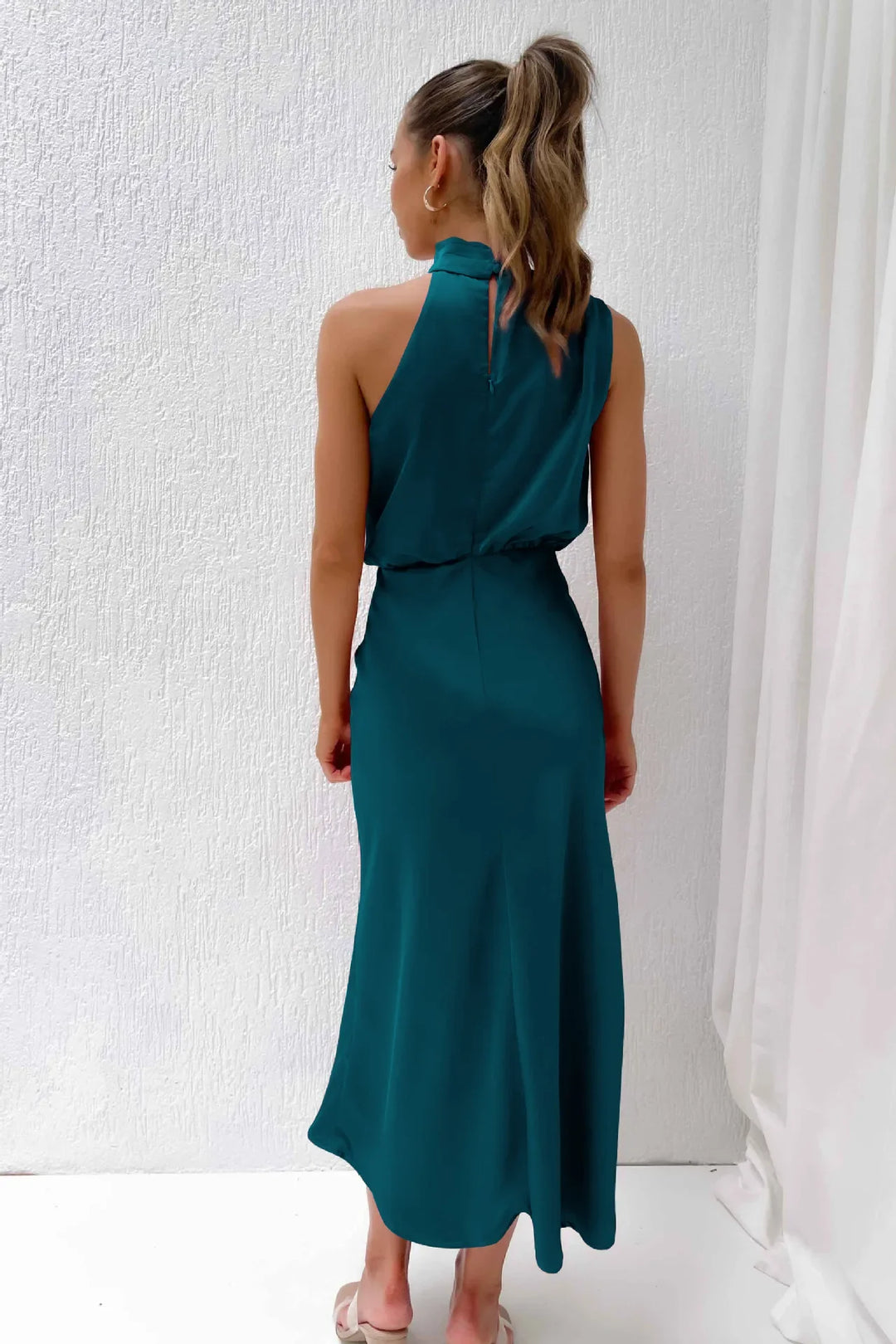 Lillibeth Elegant Halter Neck Midi Dress