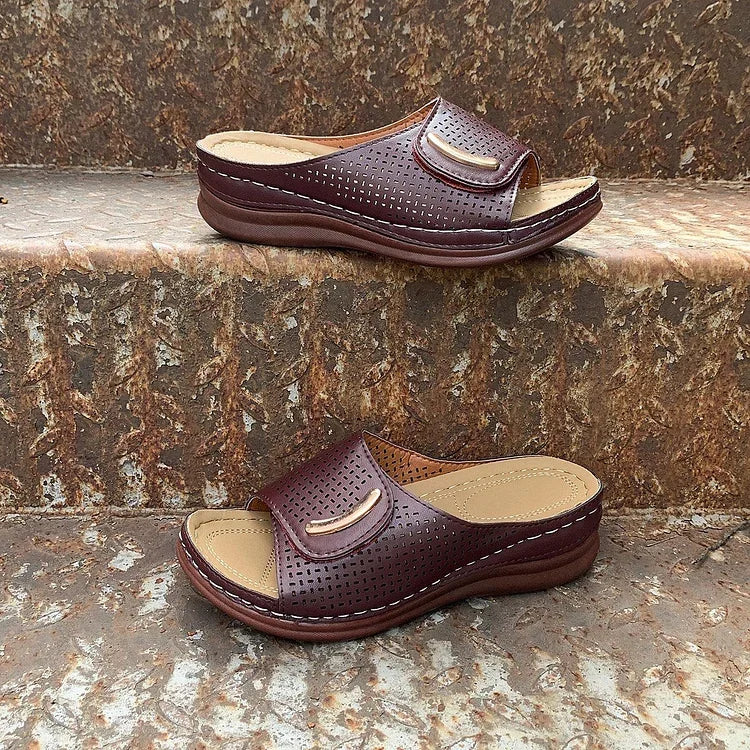 Rowenna - Timeless Urban Sandals