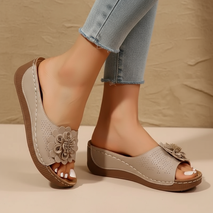 Mindy - Comfort-Focused Ergonomic Sandals