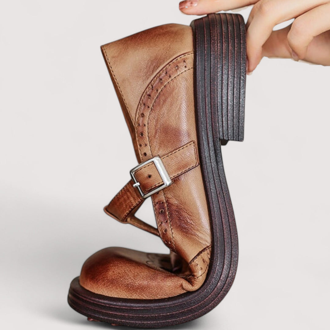 Rowena - Classic Vintage Charm Sandal