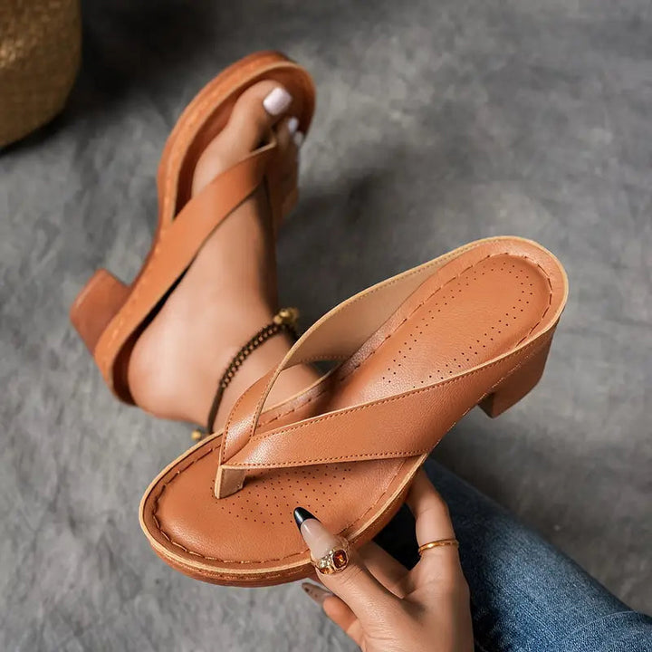 Alondra - Chic and Comfortable Sandals